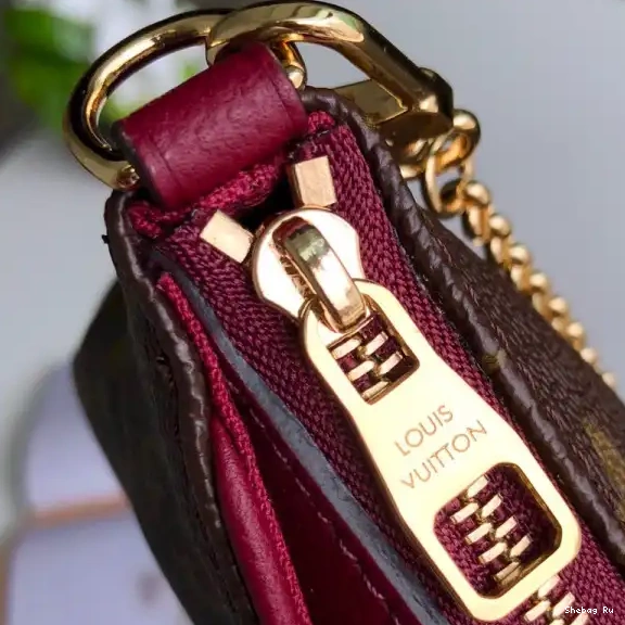CHANELUTCH Vuitton Louis PALLAS 0602